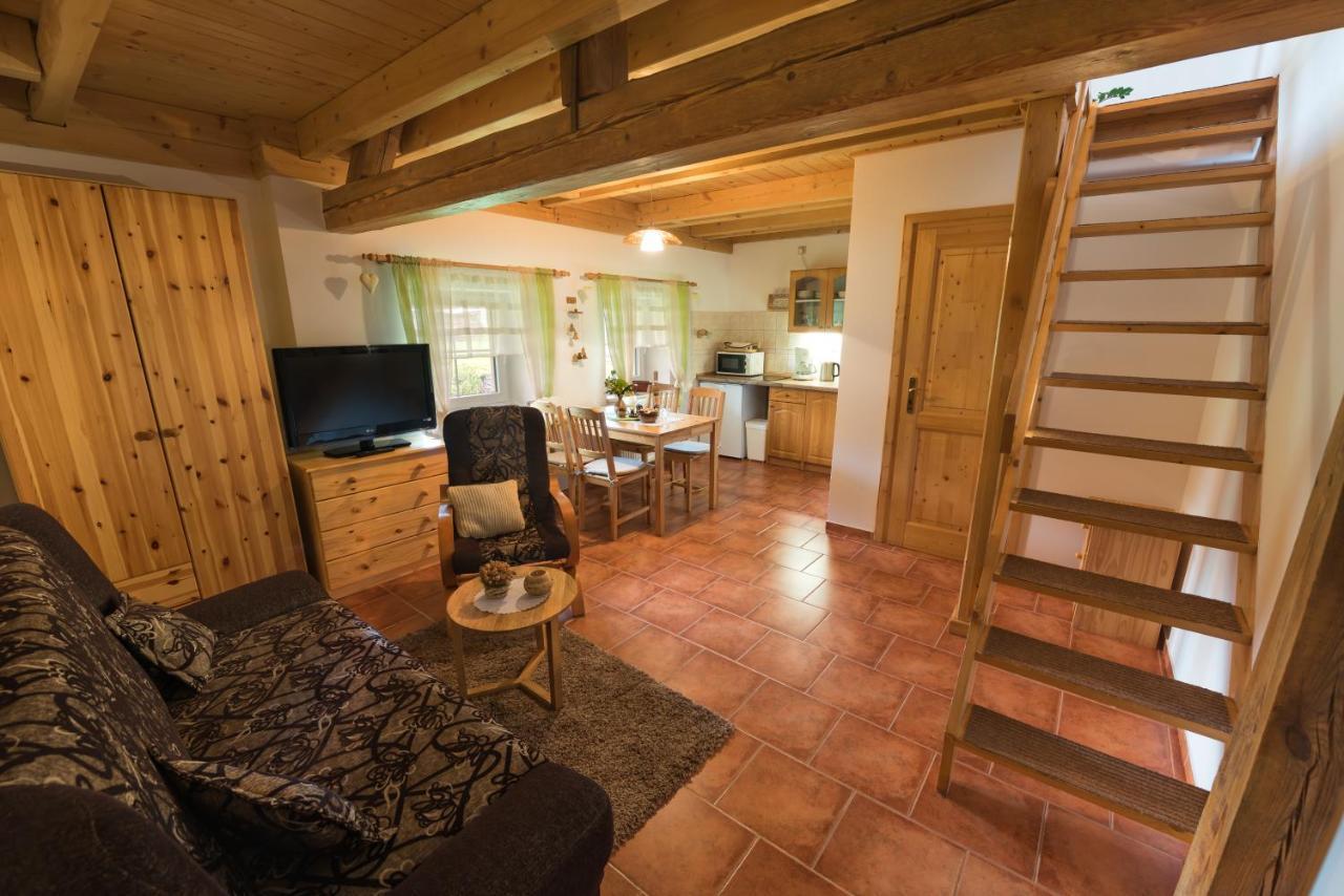 Apartmany Adrspach " U Kozaru " Teplice nad Metuji Bagian luar foto