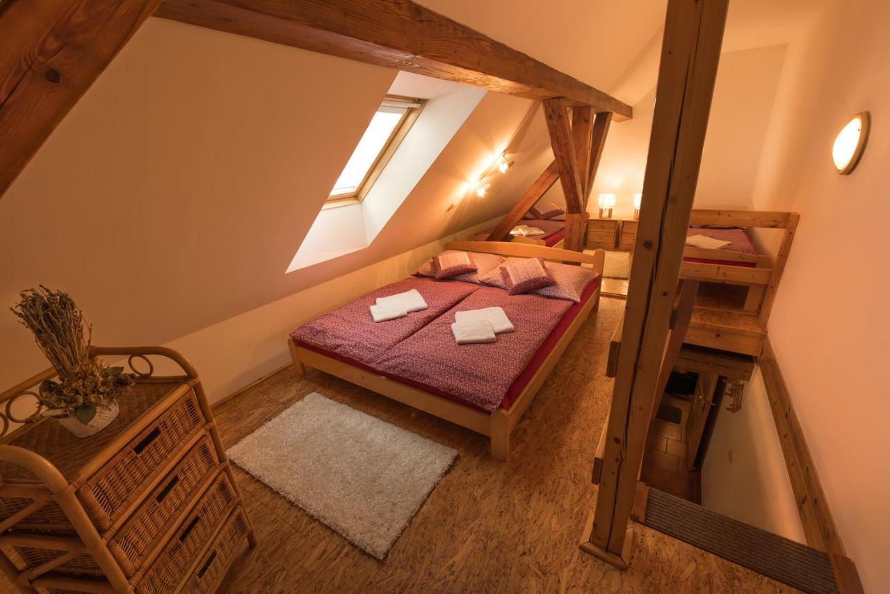 Apartmany Adrspach " U Kozaru " Teplice nad Metuji Bagian luar foto