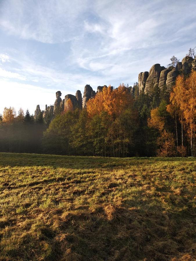 Apartmany Adrspach " U Kozaru " Teplice nad Metuji Bagian luar foto