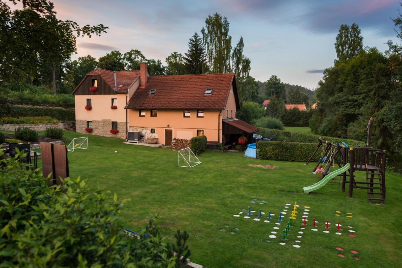 Apartmany Adrspach " U Kozaru " Teplice nad Metuji Bagian luar foto