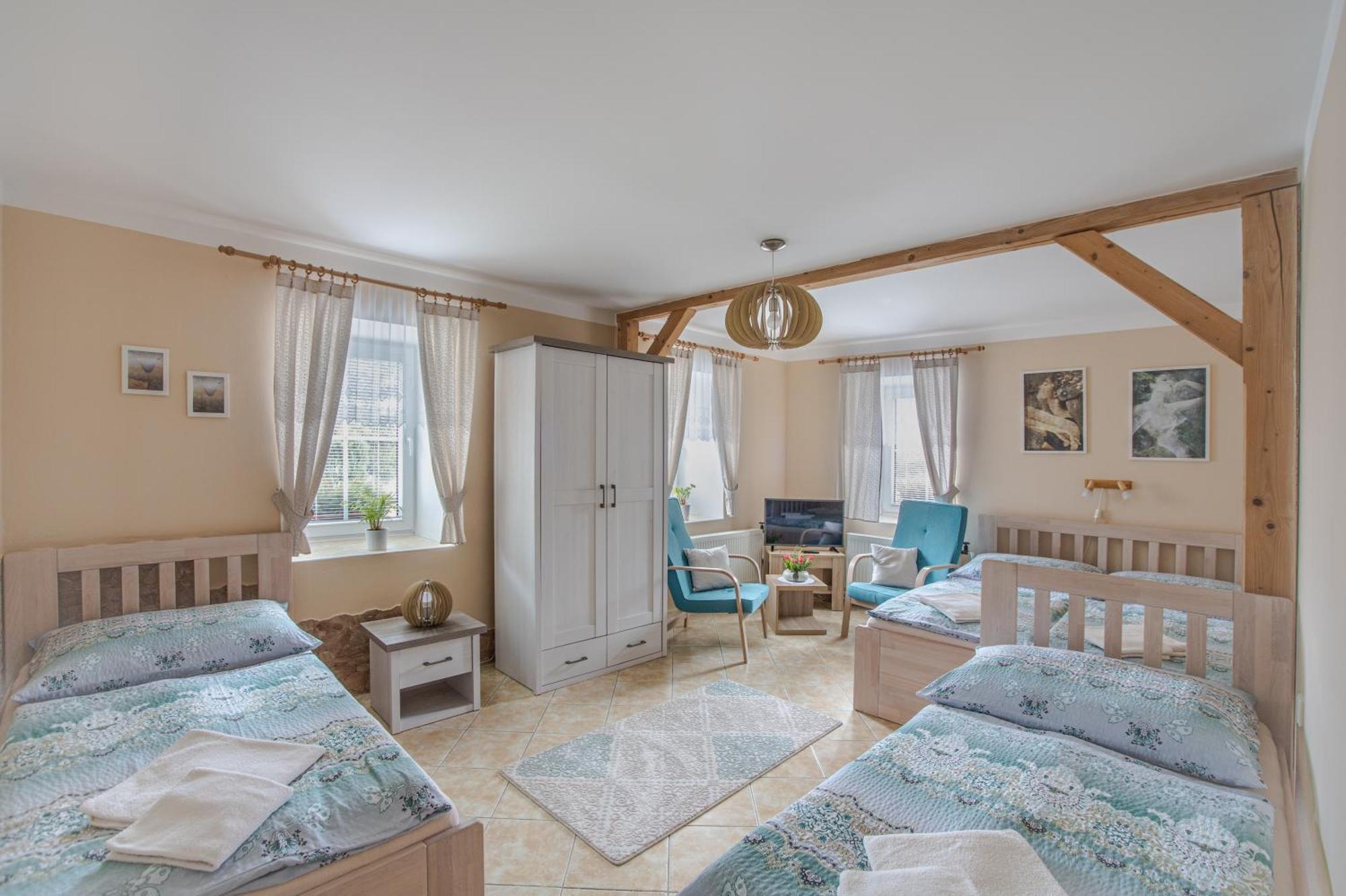 Apartmany Adrspach " U Kozaru " Teplice nad Metuji Bagian luar foto