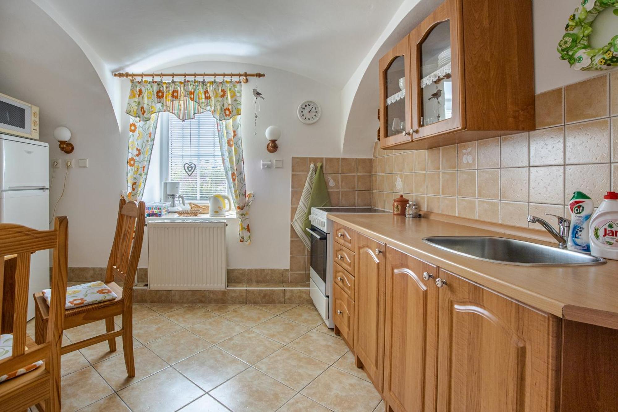 Apartmany Adrspach " U Kozaru " Teplice nad Metuji Bagian luar foto